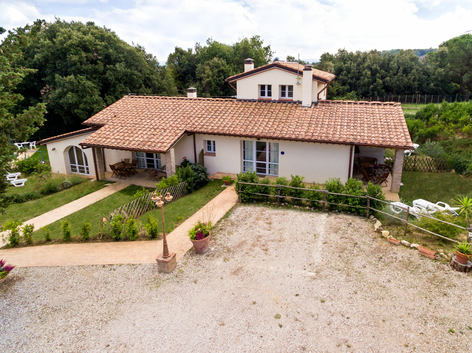 Borgo Le Colline Luxury Agriturismo In Tuscany Gambassi Terme Dış mekan fotoğraf